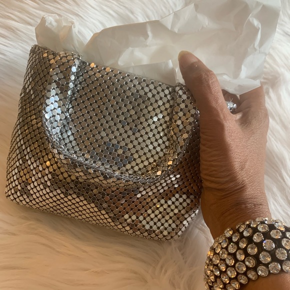 Silvertone chain-link bag - Picture 3 of 8